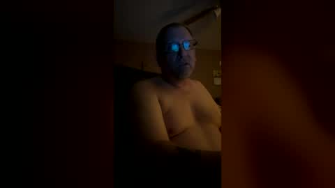 Snapshot of johnpetzoldt chatting on 06.14.26 johnpetzoldt online show from 06.14.26