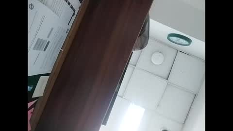 johnpop9090 online show from 04.21.26