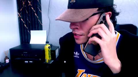 johnsonisaac94  online show from 02.18.25