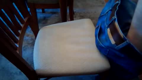 Snapshot of johnxxx549 chatting on 04.23.26 johnxxx549 online show from 04.23.26
