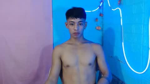 Snapshot of johnydestroyer chatting on 02.24.25 johnydestroyer online show from 02.24.25