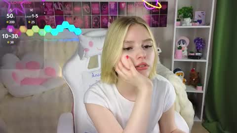 Paula online show from 03.12.25