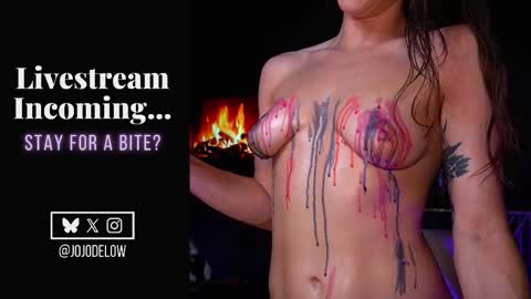 Snapshot of jojodelow chatting on 02.10.26 online show from 02.10.26