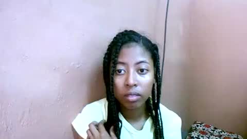 Snapshot of joliekah27 chatting on 02.24.25 joliekah27 online show from 02.24.25