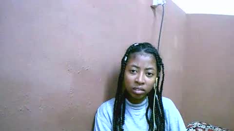 Snapshot of joliekah27 chatting on 03.01.25 joliekah27 online show from 03.01.25