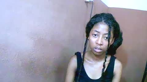 Snapshot of joliekah27 chatting on 03.04.25 joliekah27 online show from 03.04.25