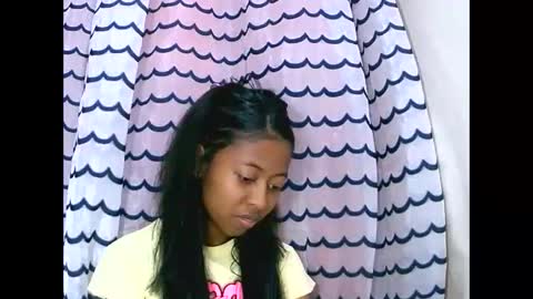 Snapshot of joliekah27 chatting on 09.16.25 joliekah27 online show from 09.16.25