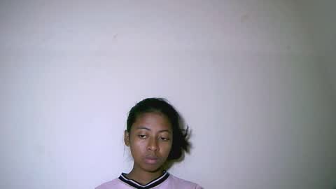 Snapshot of joliekah27 chatting on 09.21.25 joliekah27 online show from 09.21.25