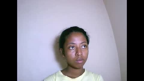 Snapshot of joliekah27 chatting on 11.02.25 joliekah27 online show from 11.02.25