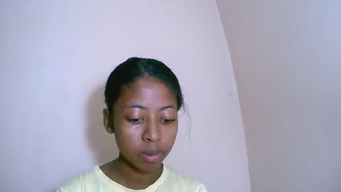 Snapshot of joliekah27 chatting on 11.02.25 joliekah27 online show from 11.02.25