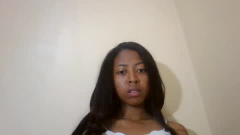 joliekah27 online show from 11.17.25