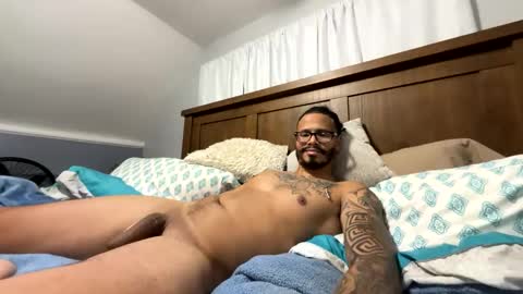 JMorales online show from 11.08.25