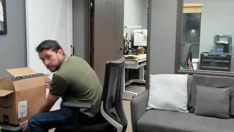 jonadams805 online show from 10.31.25