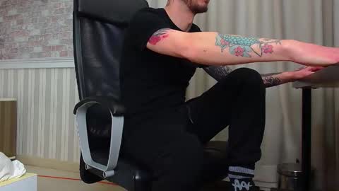 JonahShaw online show from 12.15.25