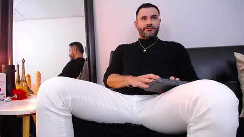  JONAS BEARD  online show from 01.14.25