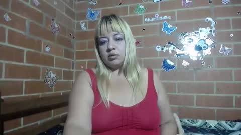 Snapshot of jones_scarlet chatting on 10.06.25 Scarlet online show from 10.06.25
