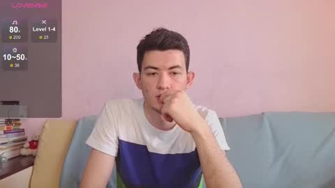 Snapshot of jonhy_merlin chatting on 12.17.24 jonhy_merlin online show from 12.17.24