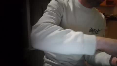 Snapshot of jonlow1 chatting on 01.10.25 jonlow1 online show from 01.10.25