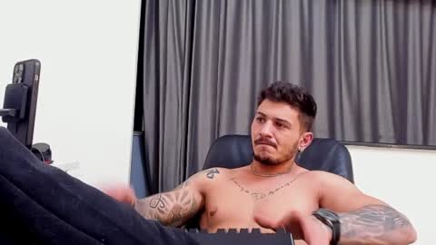 jonnyporn1 online show from 01.27.25