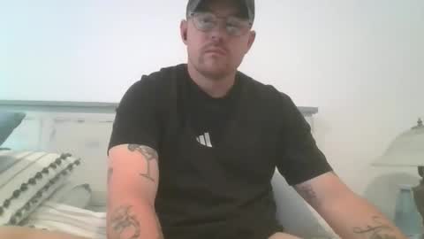 Snapshot of jonoy1995 chatting on 11.09.25 jonoy1995 online show from 11.09.25