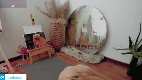 Snapshot of jordaniaa_ chatting on 09.16.25 Megan  OF Jordaniaas online show from 09.16.25