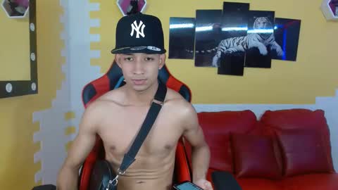 jose_sexycumm online show from 03.10.25