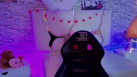 Joselyn  online show from 02.12.26