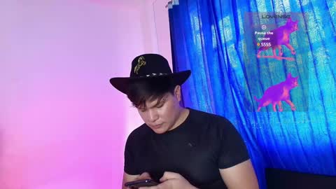 Snapshot of joseph_brown_ chatting on 02.05.25 JOSEPH BROWN online show from 02.05.25