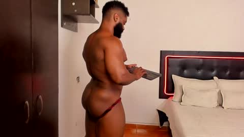 Snapshot of joseph_palacios chatting on 01.06.25 joseph palacios online show from 01.06.25