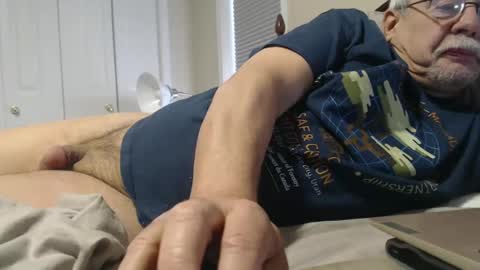 Snapshot of josephgr2021 chatting on 02.17.25 josephgr2021 online show from 02.17.25