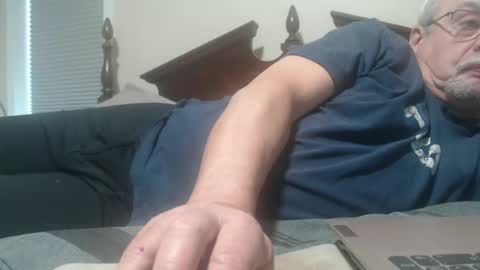 Snapshot of josephgr2021 chatting on 02.21.25 josephgr2021 online show from 02.21.25