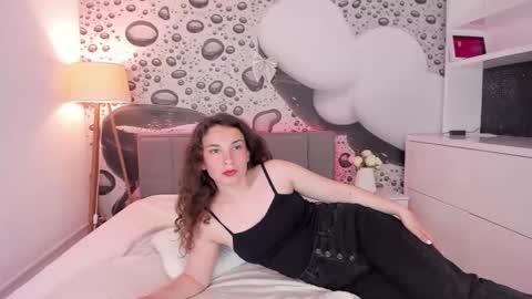 Josephine online show from 04.19.26