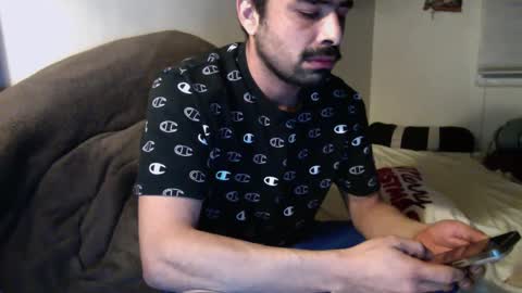 Snapshot of josephs1990 chatting on 01.01.25 josephs1990 online show from 01.01.25