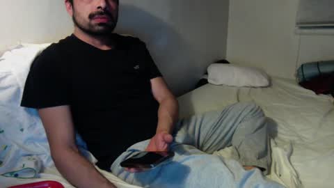 Snapshot of josephs1990 chatting on 01.03.25 josephs1990 online show from 01.03.25