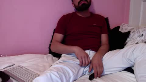 Snapshot of josephs1990 chatting on 03.11.25 josephs1990 online show from 03.11.25