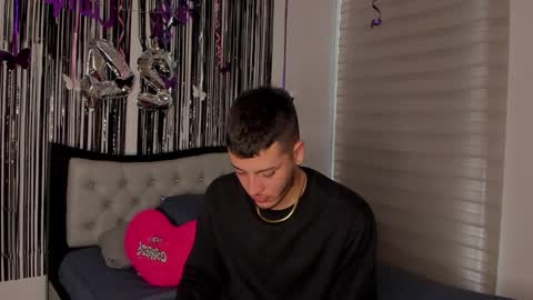 Snapshot of josh_and_dilany chatting on 02.03.25 Dilany Josh online show from 02.03.25