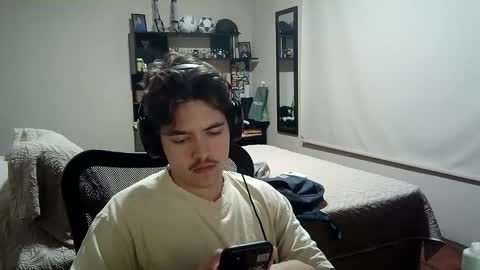 Snapshot of josh_fucks420 chatting on 12.03.24 Josh online show from 12.03.24