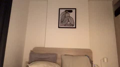 josh_xo online show from 09.14.25