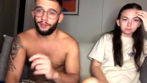 josh_xo online show from 11.02.25