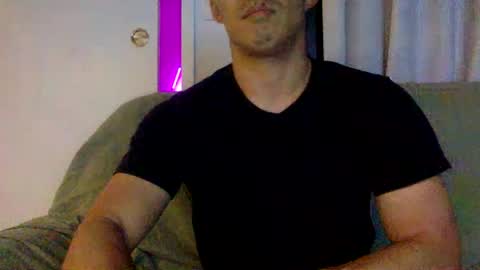 Snapshot of joshasian0713 chatting on 11.06.25 joshasian0713 online show from 11.06.25