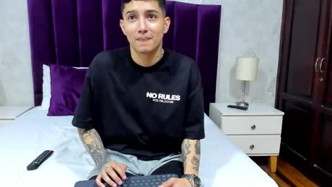 Snapshot of joshbeech chatting on 01.19.26 JoshBeech online show from 01.19.26