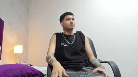 Snapshot of joshbeech chatting on 02.16.26 JoshBeech online show from 02.16.26