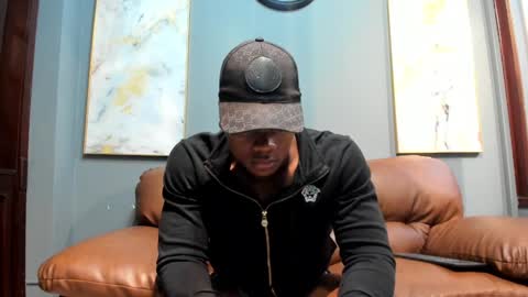 Snapshot of joshloganx chatting on 12.11.24 joshloganx online show from 12.11.24