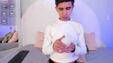 Joshua Sanz  online show from 11.01.25