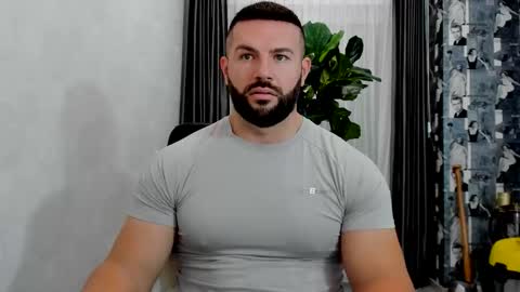 Snapshot of joshuamuscle69 chatting on 01.19.26 joshuamuscle69 online show from 01.19.26