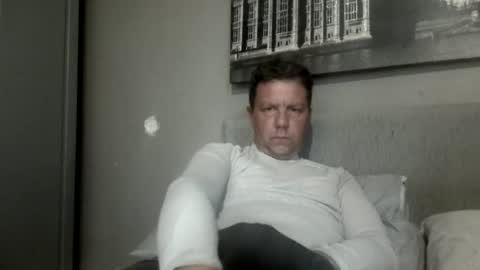 Snapshot of joshuaterrence chatting on 06.10.26 joshuaterrence online show from 06.10.26
