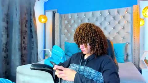 joss_shellby online show from 11.05.25