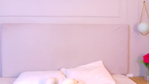 Snapshot of josselynbrown chatting on 02.11.26 Joss online show from 02.11.26