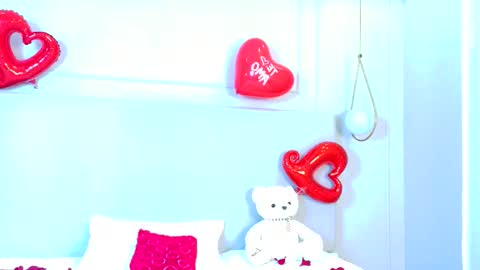Snapshot of josselynbrown chatting on 02.14.26 Joss online show from 02.14.26