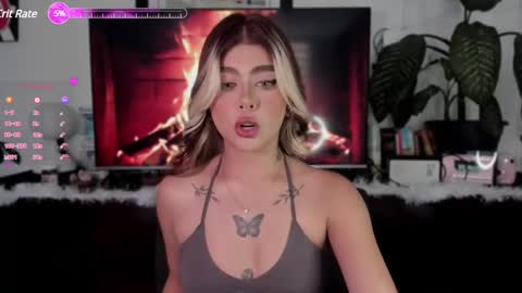 josephine   independent model    online show from 03.03.25